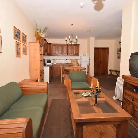 Apartamento 4 Pax לוס ריאלחוס